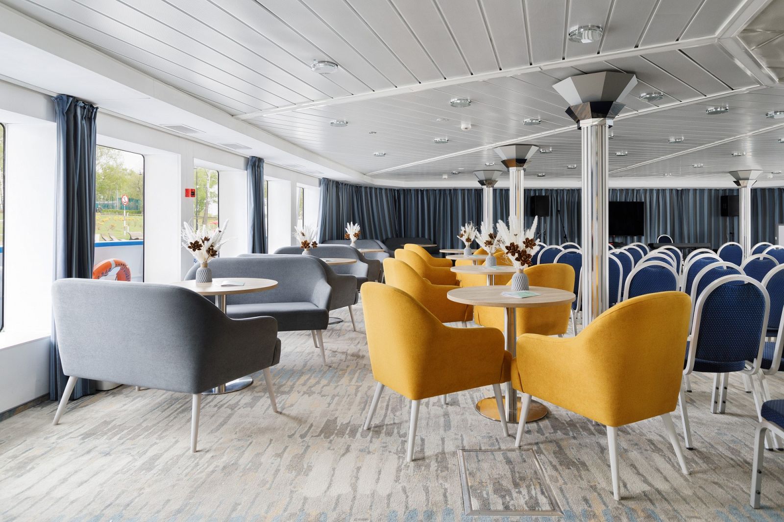 Мстислав Ростропович конференц-зал