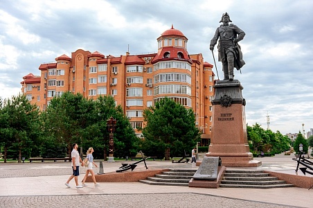 В край каспийской розы